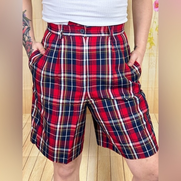 PENDLETON Vintage Shorts Size 6 Red Plaid Bermudas Punk Grunge Edgy - Picture 1 of 10
